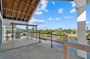 6924 Bochi Cir, Sarasota, FL 34242 - Photo 54