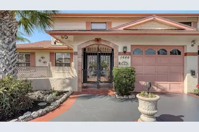 1444 Ridgewood Lane, Sarasota, FL 34231 - Photo 2