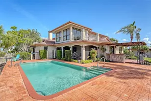 1444 Ridgewood Ln, Sarasota, FL 34231 - Photo 24