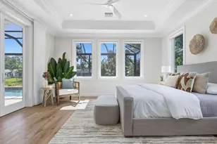 1575 Eastbrook Dr, Sarasota, FL 34231 - Photo 24