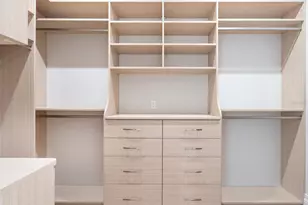 1575 Eastbrook Dr, Sarasota, FL 34231 - Photo 62