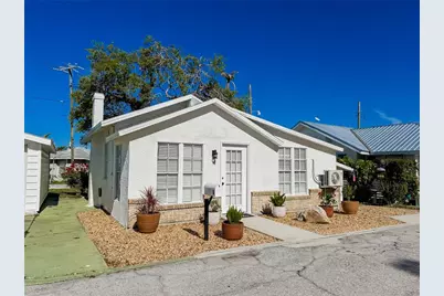 4 Braden Castle Drive, Bradenton, FL 34208 - Photo 2