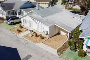 4 Braden Castle Dr, Bradenton, FL 34208 - Photo 26