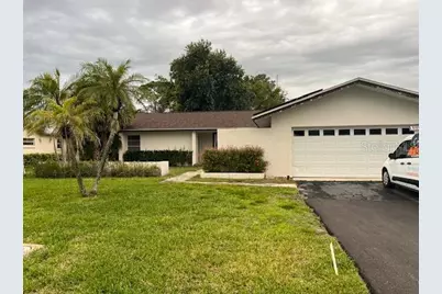 547 Eastwood Drive, Naples, FL 34110 - Photo 1