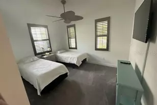 5262 Asher Ct, Sarasota, FL 34232 - Photo 4