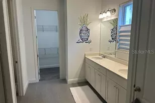 5262 Asher Ct, Sarasota, FL 34232 - Photo 6