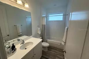 5262 Asher Ct, Sarasota, FL 34232 - Photo 12