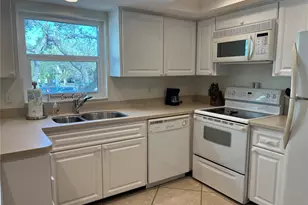 1257 S Portofino Dr, Sarasota, FL 34242 - Photo 10