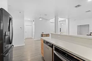 3319 Mayflower St, Sarasota, FL 34231 - Photo 14