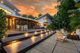 587 47th St, Sarasota, FL 34234 - Photo 40