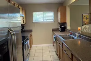 1818 Parakeet Way, Sarasota, FL 34232 - Photo 2