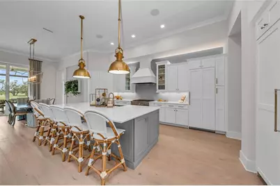 8847 Colonels Court, Sarasota, FL 34240 - Photo 10