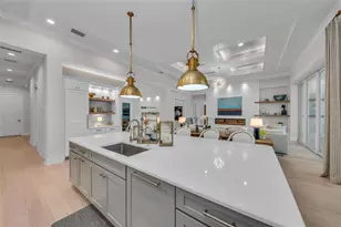 8847 Colonels Ct, Sarasota, FL 34240 - Photo 14