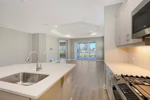 18137 Franklin Park Ct, Venice, FL 34293 - Photo 12