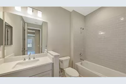 18137 Franklin Park Court, Venice, FL 34293 - Photo 10