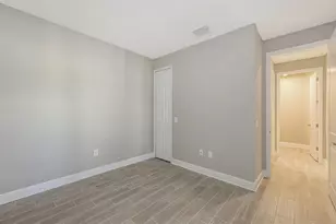 18137 Franklin Park Ct, Venice, FL 34293 - Photo 22