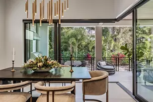 212 S Renellie Dr, Tampa, FL 33609 - Photo 4