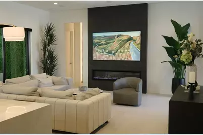 212 S Renellie Drive, Tampa, FL 33609 - Photo 10