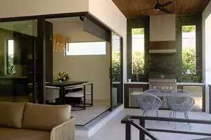 212 S Renellie Dr, Tampa, FL 33609 - Photo 40