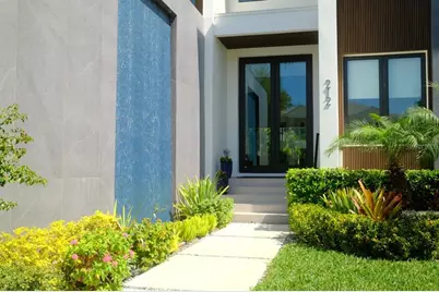 212 S Renellie Drive, Tampa, FL 33609 - Photo 2