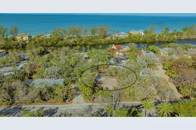 8504 Heron Lagoon Circle, Sarasota, FL 34242 - Photo 26