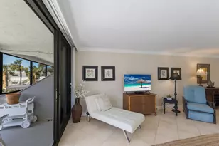 6804 Gulf Dr, Holmes Beach, FL 34217 - Photo 14