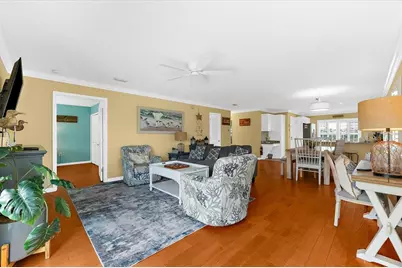 2300 Avenue B, Bradenton Beach, FL 34217 - Photo 52