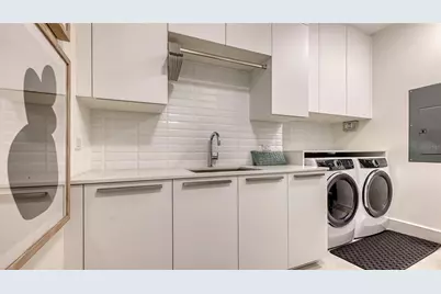 1591 Gulf Of Mexico Drive #313, Longboat Key, FL 34228 - Photo 30