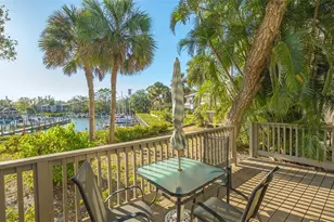 1633 Boathouse Cir, Sarasota, FL 34231 - Photo 2