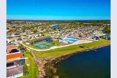 718 Tanana Fall Drive, Ruskin, FL 33570 - Photo 54