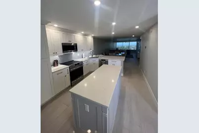 5770 Midnight Pass Road #405, Sarasota, FL 34242 - Photo 12