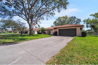 314 Signorelli Drive, Nokomis, FL 34275 - Photo 2