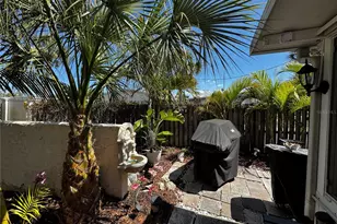 5378 Royal Palm Ave, Sarasota, FL 34234 - Photo 4