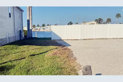 2858 Trinidad Way, Palmetto, FL 34221 - Photo 2