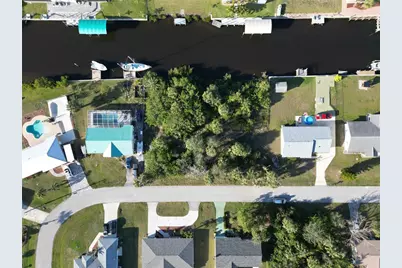 18318 Van Nuys Circle, Port Charlotte, FL 33948 - Photo 4