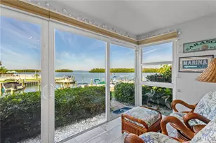 600 Sutton Pl, Longboat Key, FL 34228 - Photo 2