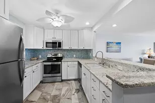 600 Sutton Pl, Longboat Key, FL 34228 - Photo 16