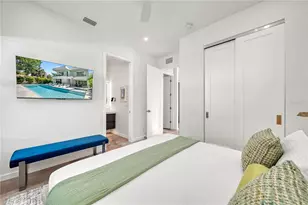 2327 Hillview St, Sarasota, FL 34239 - Photo 18