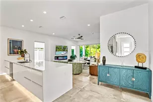 2327 Hillview St, Sarasota, FL 34239 - Photo 6