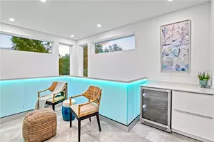 2327 Hillview St, Sarasota, FL 34239 - Photo 32