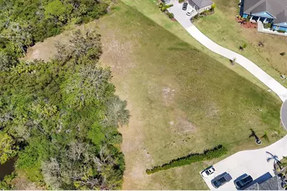 6104 8th Avenue Dr NE, Bradenton, FL 34212 - Photo 4