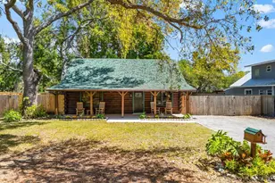 6811 6th St W, Bradenton, FL 34207 - Photo 1