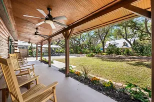 6811 6th St W, Bradenton, FL 34207 - Photo 8