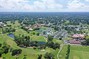 5630 Golf Pointe Dr, Sarasota, FL 34243 - Photo 38