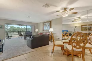 5630 Golf Pointe Dr, Sarasota, FL 34243 - Photo 12