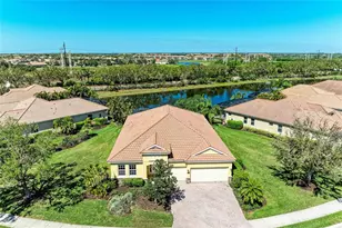 428 Grand Preserve Cove, Bradenton, FL 34212 - Photo 2