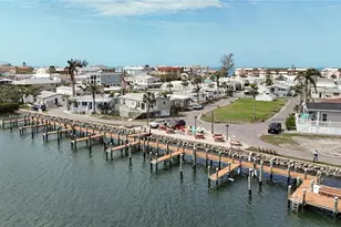 2601 Gulf Dr N, Bradenton Beach, FL 34217 - Photo 14