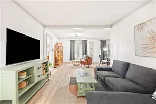 531 W Park St, Lakeland, FL 33803 - Photo 4