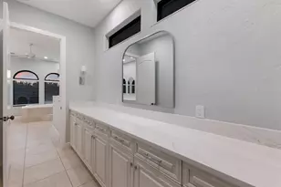 875 Siesta Key Cir, Sarasota, FL 34242 - Photo 40