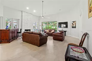 7782 Club Ln, Sarasota, FL 34238 - Photo 14